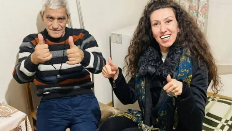 След 16 години на улицата дядо Стефан вече има покрив над главата си