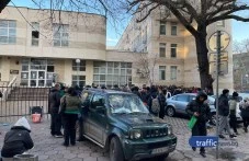 МВР-Пловдив за напрежението пред сектор „Миграция“: Няма нарушения, обслужват се 100 души дневно