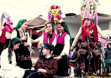 Презнуваме Сирни заговезни, ден за прошка е