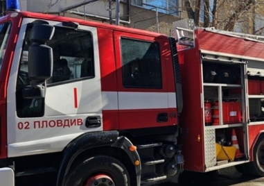 54 пожара за денонощие у нас, отново има загинал човек