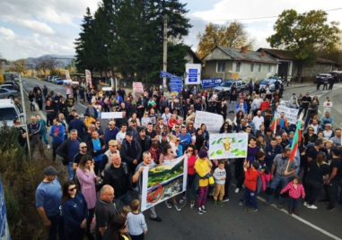 Въпреки указанията на съда: Общинският съвет на Асеновград няма да гласува за кариерата край Горнослав