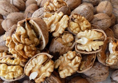 Орехите са суперхрана - ето 3 причини да ги консумираме редовно