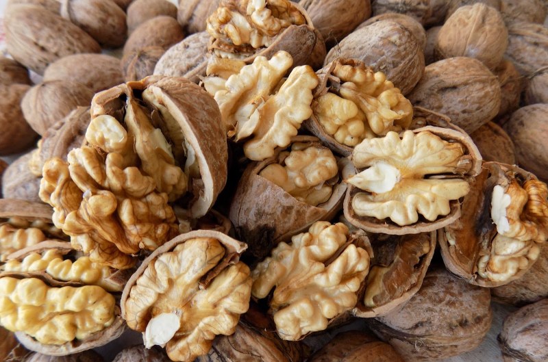 Орехите са суперхрана - ето 3 причини да ги консумираме редовно
