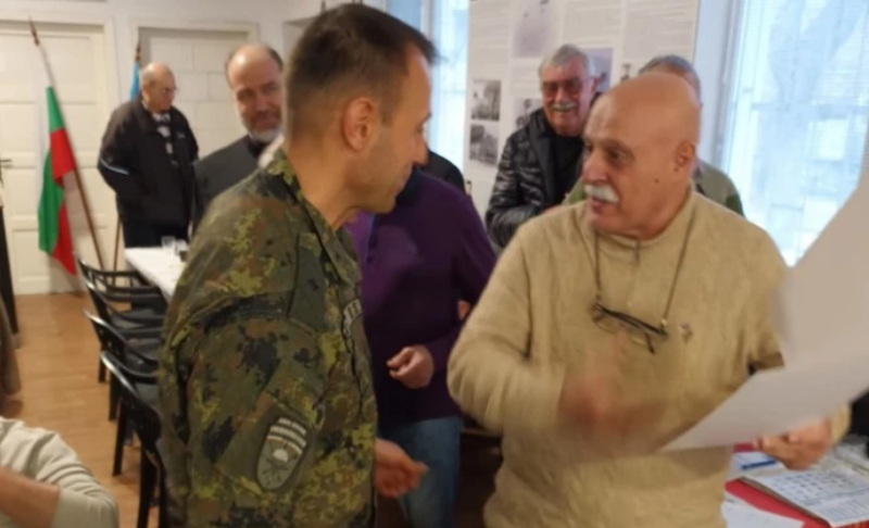 Раздадоха награди на ветерани парашутисти в Пловдив, подготвят и музей