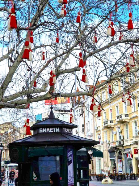 Посрещаме Баба Марта на площад „Стефан Стамболов“