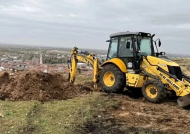 Гръмнал водопровод остави част от Асеновград без вода с дни