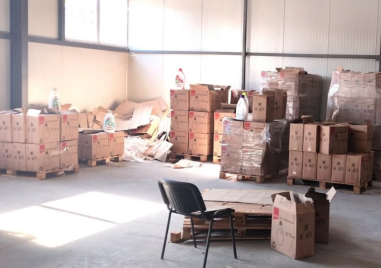 Разбиха незаконен склад за перилни препарати в Пловдив