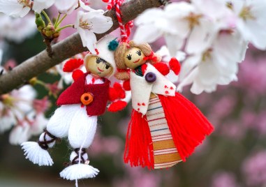 Честита Баба Марта - символ на пролетта, плодородието и новия цикъл в природата!