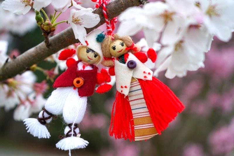 Честита Баба Марта - символ на пролетта, плодородието и новия цикъл в природата!