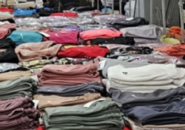 Иззеха голямо количество фалшиви маркови дрехи в Кричим