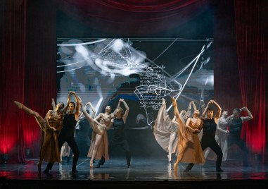 Общината приема предложения за членове на комисиите за Награди „Пловдив“