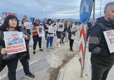 „Ангели на пътя“ подкрепиха протеста с искане за оставка на шефа на ОДМВР – Пловдив