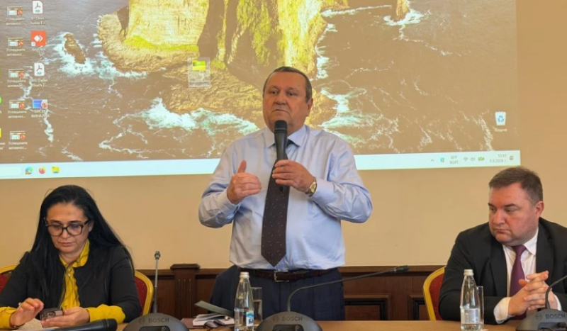 Министър Адемов от Пловдив: От 1 юли пенсиите се увеличават със 7,8%