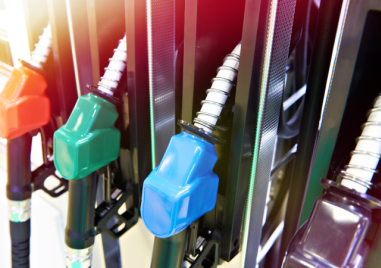 Пловдив удържа едни от най-евтините горива у нас