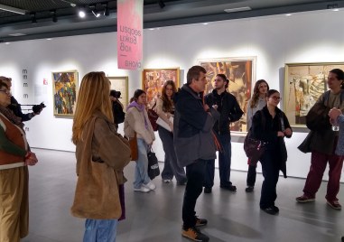 Атанас Хранов разкри „тайните на занаята“ пред млади сценографи в Пловдив