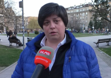 Русинова подкрепи протеста пред МВР: Васил Костадинов не трябва да се връща в системата