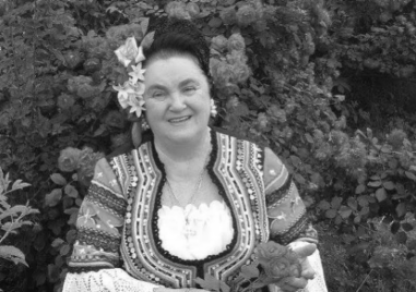 Да си спомним за певицата Надка Караджова, родена край Стамболийски на днешната дата