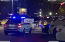 Граждански арест спря пиян мъж, чупещ бутилки с бира пред денонощен магазин в Кючука