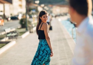 Как мъжът общува с жена, която наистина харесва