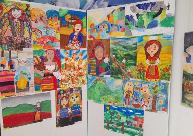 Обявиха конкурса “Вълшебният свят на книгите“ за деца и ученици в Асеновград