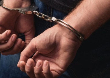 Глобиха мъж, обиждал полицаи в Кършияка