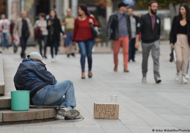 “Тренд“: 1,3 милиона българи нямат пари за лекар