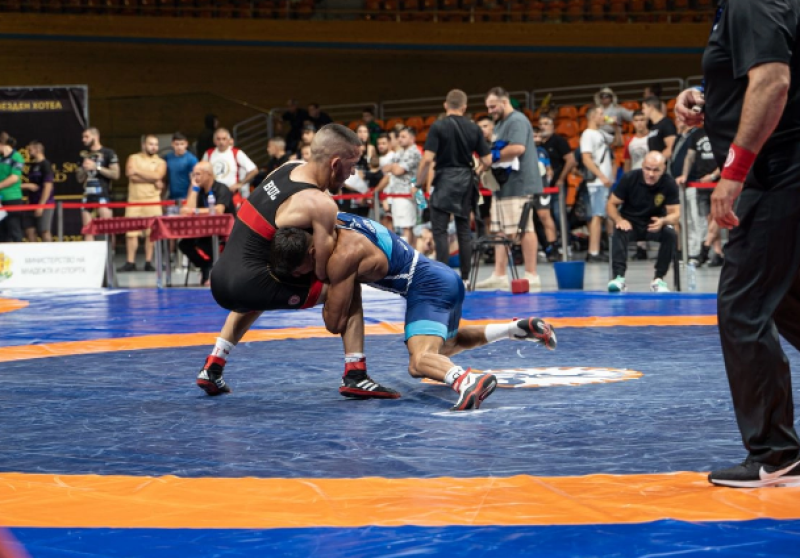 Пловдив е домакин на най-големия международен турнир в България по борба