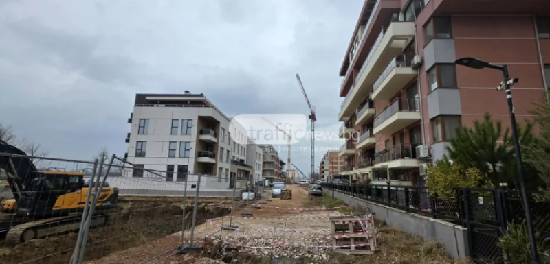 Синът на инвеститора на строежа до Марица: Извършихме контролирано събаряне на оградата