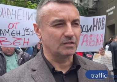 Иван Петлешков: Демерджиев се скри зад имунитета си, вместо да носи отговорност за думите си