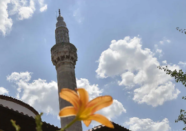 Мюсюлманите празнуват Рамазан Байрам