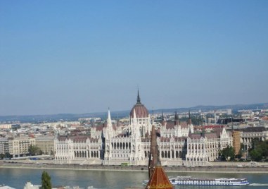 Вдигнаха цените на екскурзиите в чужбина