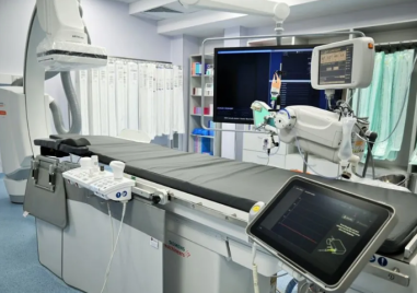 Международно признат кардиолог по TAVI процедури посети УМБАЛ „Свети Георги“