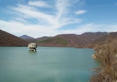 Три язовира у нас преливат