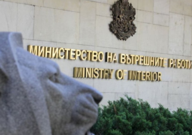 Диктува ли партийна централа на МВР? Чрез „списък с имена“ се готви политическa и бизнес разправа