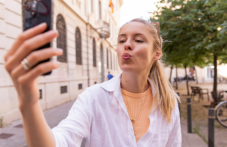 Как да се върнем към себе си в дигиталния свят?