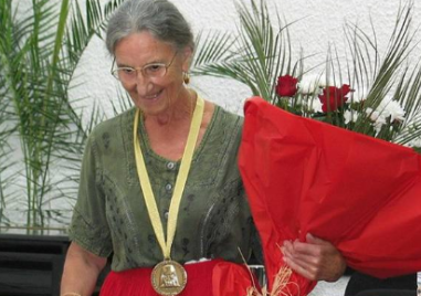 3 години от смъртта на писателката Мерсия Макдермот - приятел на Карлово и България