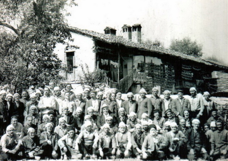 На този ден: Насилствена смяна на мюсюлманските имена в българско село, трима са убити