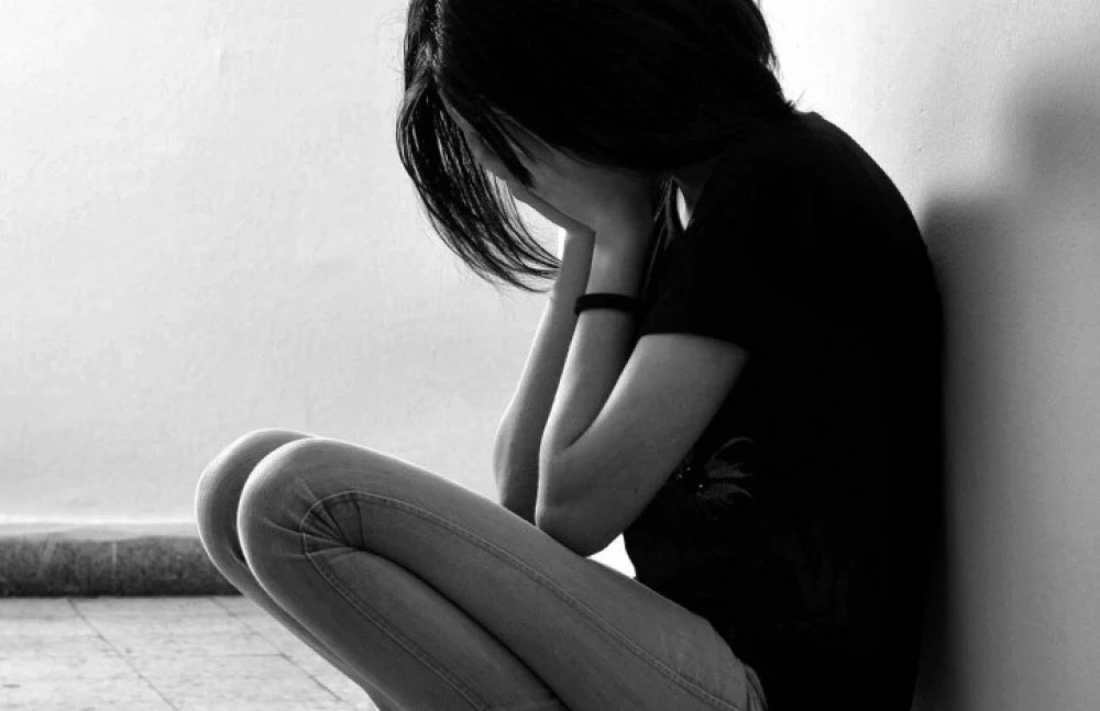 Тихият вик на едно поколение: Защо все повече тийнейджъри губят битката със себе си?