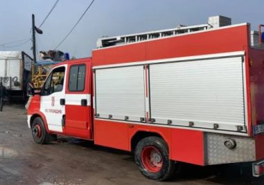 Пожар пламна в кравеферма в садовско село