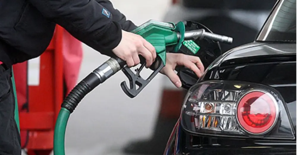Колко поскъпнаха горивата у нас за месец