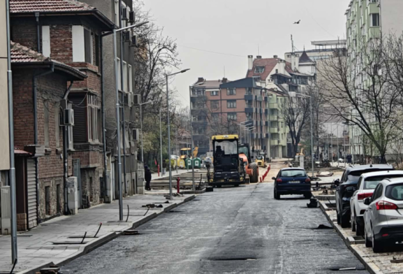 Асфатират вече улица „Генерал Колев“ в район „Западен“