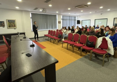 Нова образователна инициатива - учат децата да разпознават инфаркт и инсулт