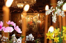 Цветница е! Христос влиза в Йерусалим, много са имениците