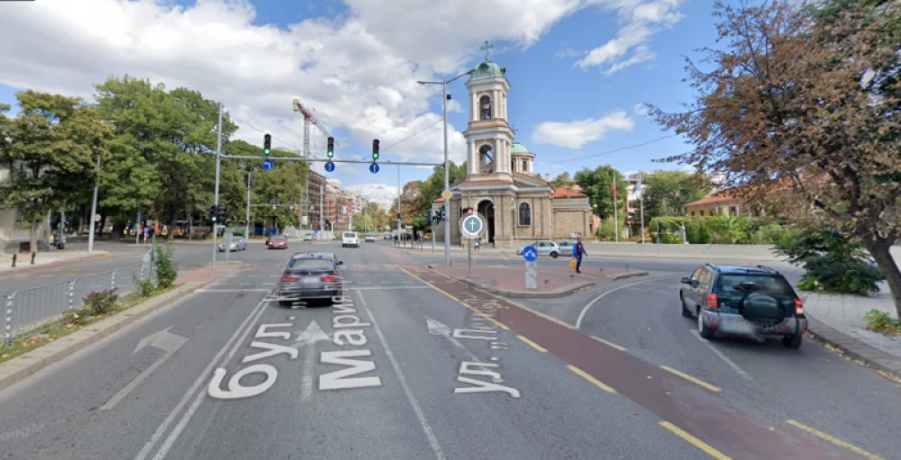 Въвеждат защитен ляв завой на ключово кръстовище в Пловдив