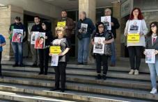 Майката на загиналия моторист Недялко: 4 години протакане - тово е гавра с паметтта на сина ми