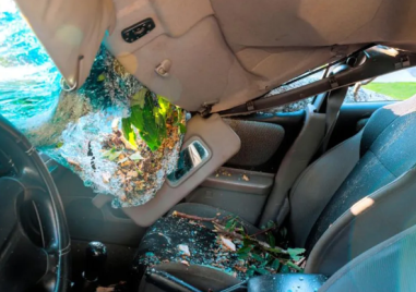 Нова катастрофа на АМ “Тракия“ - Кола излетя от пътя и се удари в друга паркирана