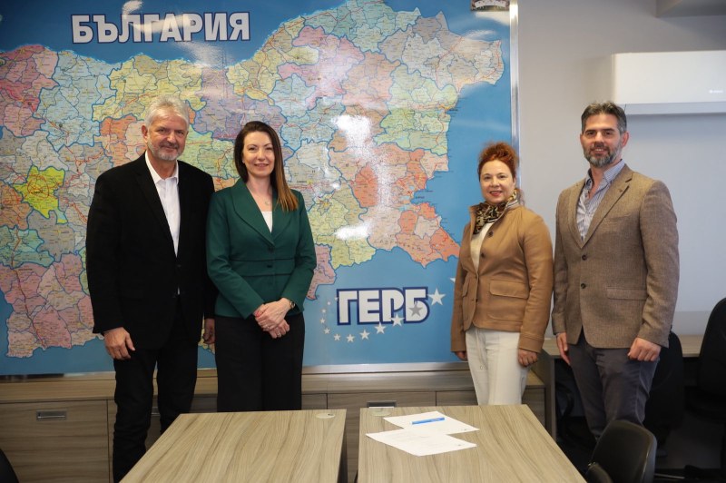 Нов меморандум цели по-силна роля на семейните аптеки и по-качествена грижа за пациентите