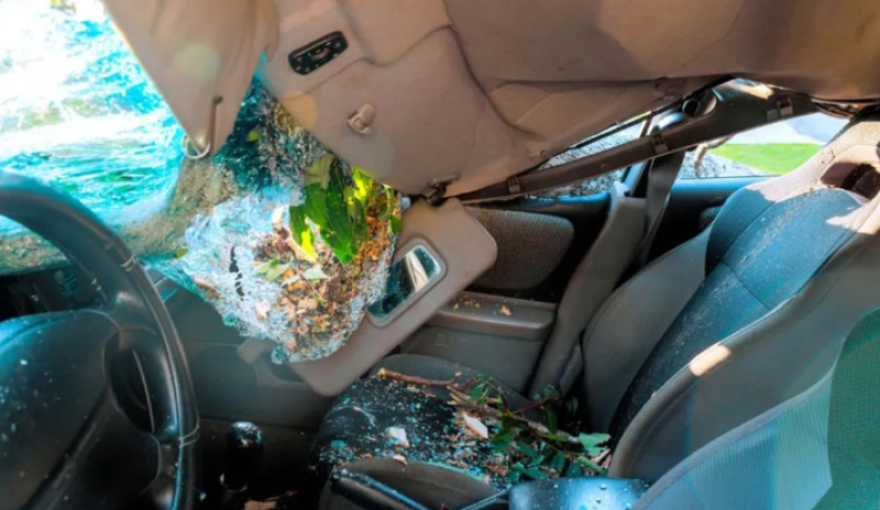 Нова катастрофа на АМ “Тракия“ - кола излетя от пътя и се удари в друга паркирана