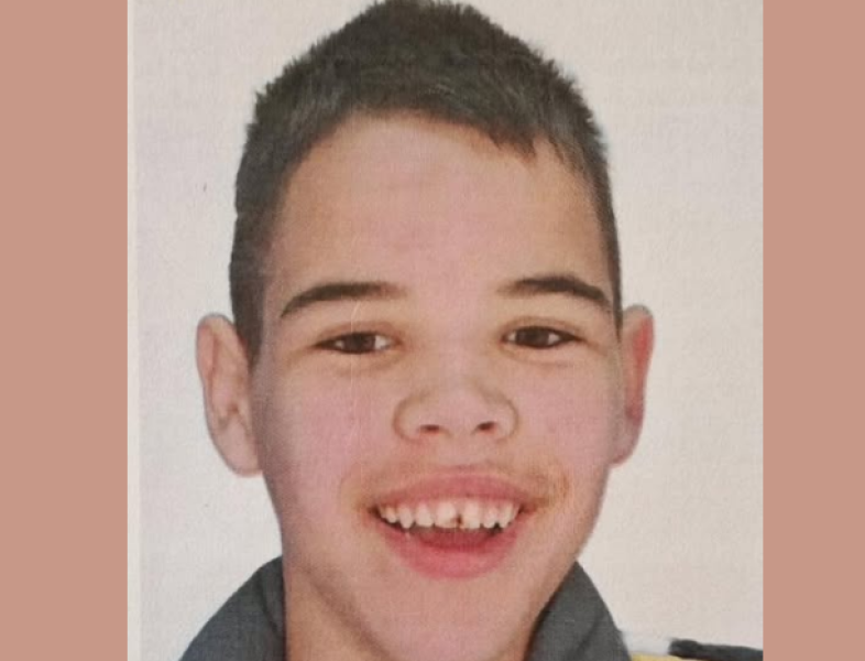 Издирват изчезнало дете в Карлово