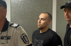 Денис, издевателствал над приятелката си, обжалва ареста си в Пловдив